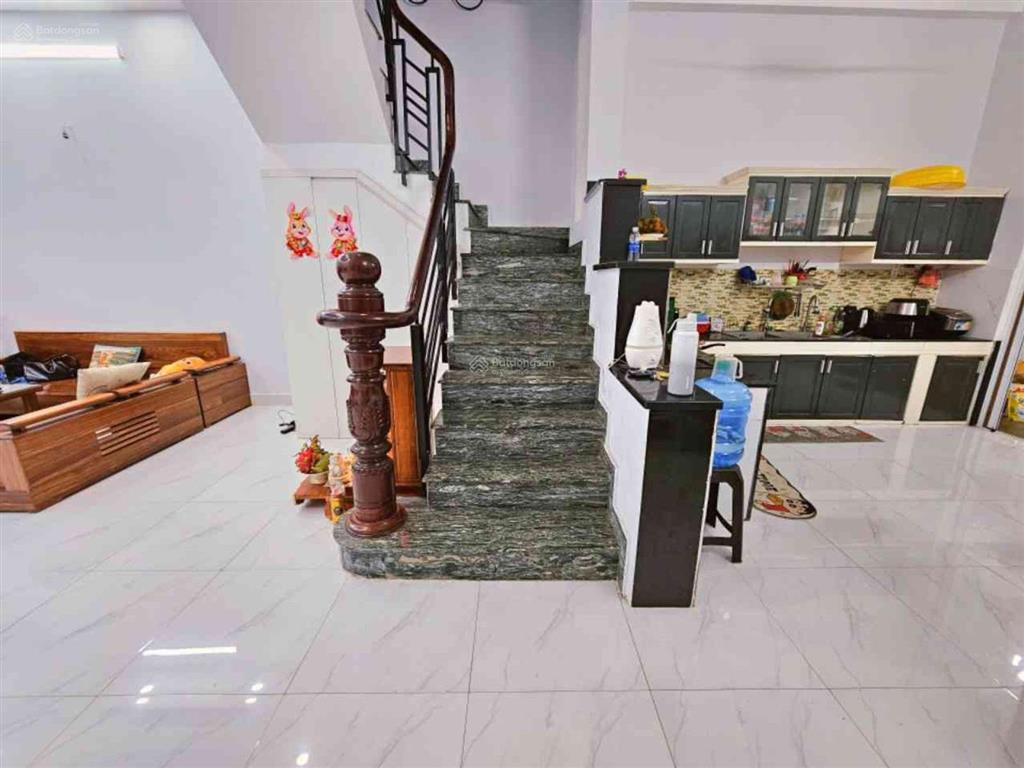 Bán căn nhà riêng đẹp đường 359