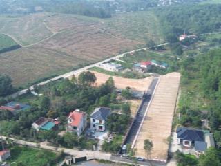 Đất ba vì sổ đỏ sẵn đường ô tô phù hợp đầu tư giữ tiền