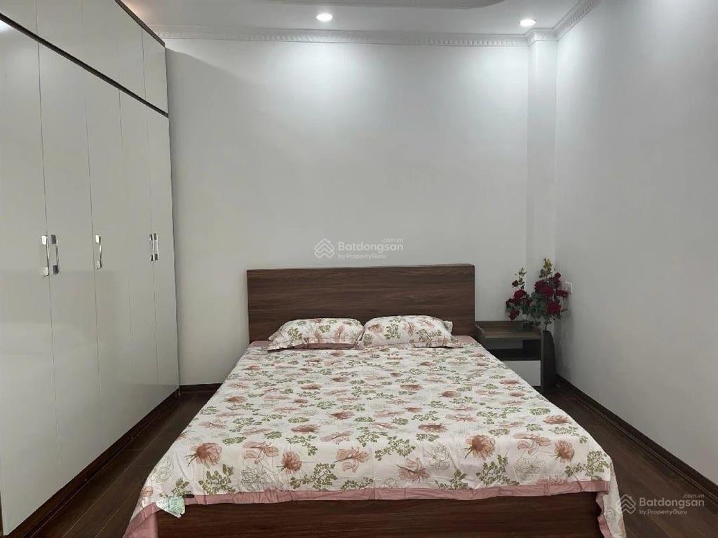 Bán nhà riêng định công thượng 9.7tỷ 31m2 6 tầng thang máy, xây mới, ô tô cách vài mét ra đường lớn