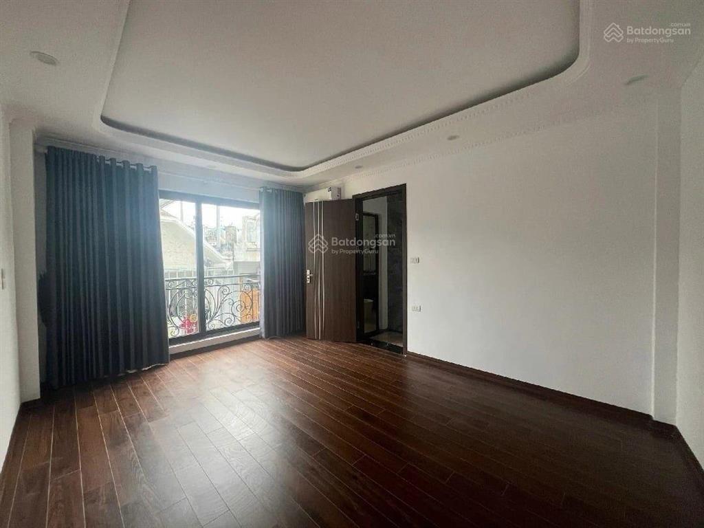 Bán nhà riêng định công thượng 9.7tỷ 31m2 6 tầng thang máy, xây mới, ô tô cách vài mét ra đường lớn