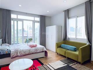 Căn hộ ban công cửa sổ full nội thất mới 100%ngay trung tâm quận 4 , tiện di chuyển quận 1