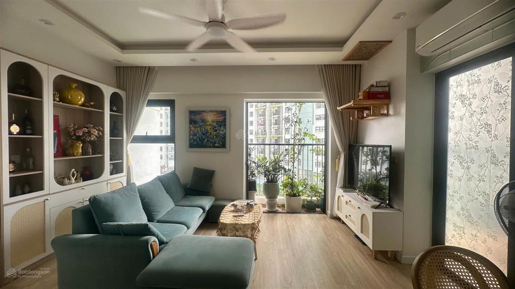 "hàng hiếm" tòa lake  58m2 ban công đông nam, giá tốt nhất phân khúc chỉ 3.89 tỷ!