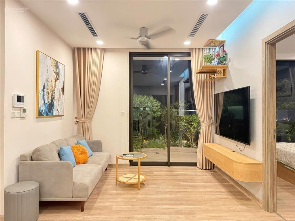 Bán căn 3pn  2vs tại sol forest ecopark  giá 6.76 tỷ  tặng full nội thất đẹp!!!!