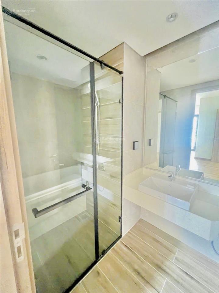 Onsen 2pn 2vs mà chỉ 5.5 tỷ bao phí! căn 68m2, tầng trung đẹp, nhà mới tinh, ban công đông nam