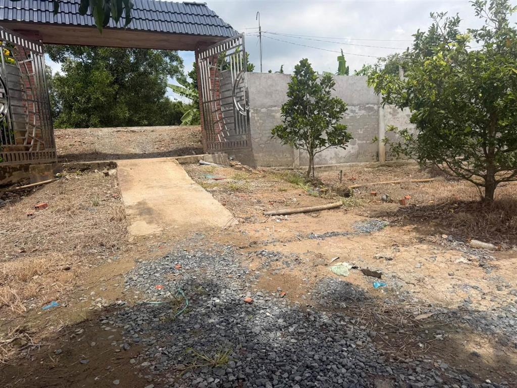 Bán gấp đất thổ cư 240m2 tại đt 749, định hiệp, dầu tiếng, 4,1 tỷ