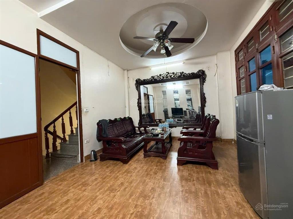 Sốc! nhà xuân thủy lô góc, mặt ngõ, 2 thoáng, dân xây tâm huyết, sổ đẹp, kd nhỏ 35m2*5 tầng*4 ngủ