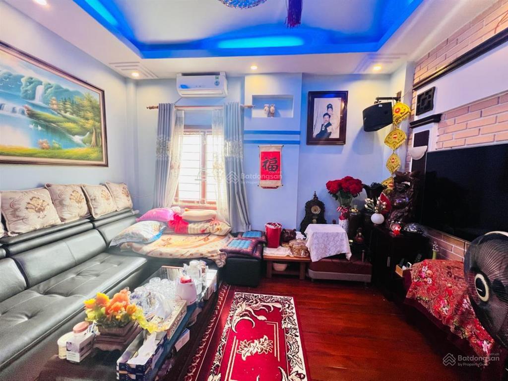 Mua ngay và luôn! xuân thủy, hiếm nhà dân xây, 32m2 5 tầng, ngõ 3 gác 20m ra ô tô, sổ đẹp, chỉ 7.2t