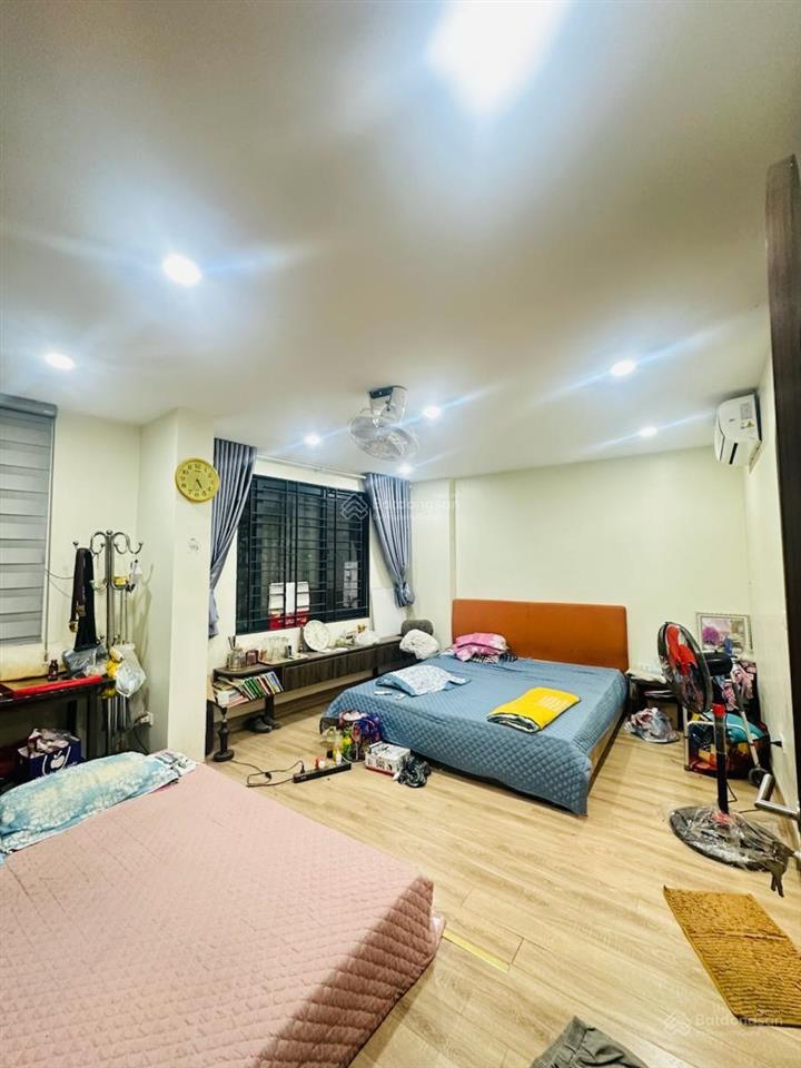 Cực hiếm! nhà hoàng quốc việt ô tô đỗ cửa, ngõ thẳng tắp, 20 giây ra phố, dân xây, sổ đẹp, chỉ 13tỷ