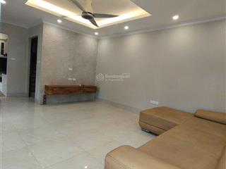 Sướng! hồ tùng mậu lô góc 2 mặt tiền, ô tô đỗ cửa,1 nhà ra phố, ở thích, sổ đẹp, ở ngay, kinh doanh