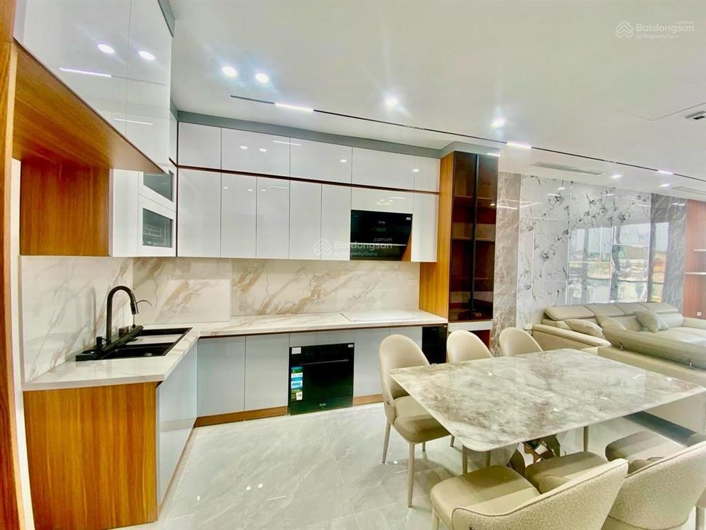 Siêu phẩm! văn tiến dũng, 39m2, 5 tầng, dân xây chắc chắn, gần ô tô, 5.2 tỷ