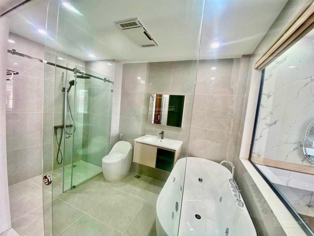 Siêu phẩm! văn tiến dũng, 39m2, 5 tầng, dân xây chắc chắn, gần ô tô, 5.2 tỷ