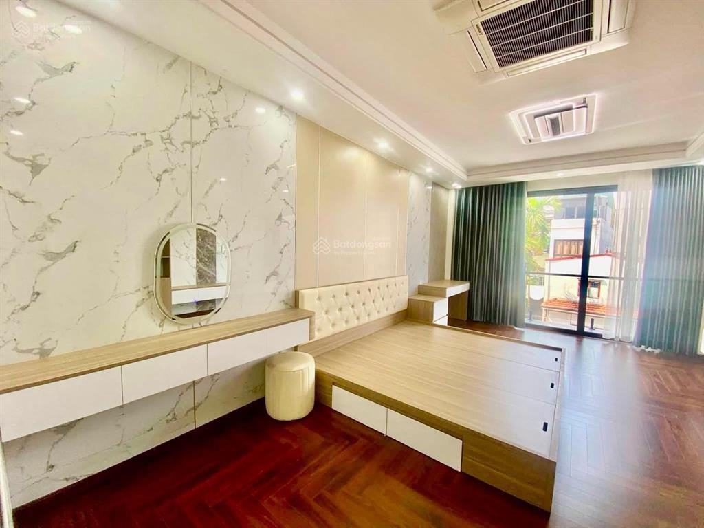 Siêu phẩm! văn tiến dũng, 39m2, 5 tầng, dân xây chắc chắn, gần ô tô, 5.2 tỷ