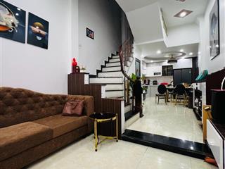 Quá hot! hồ tùng mậu, 32m2 x 3t, dân xây chắc chắn, gần phố, sđcc siêu đẹp, ở ngay chỉ hơn 5 tỷ