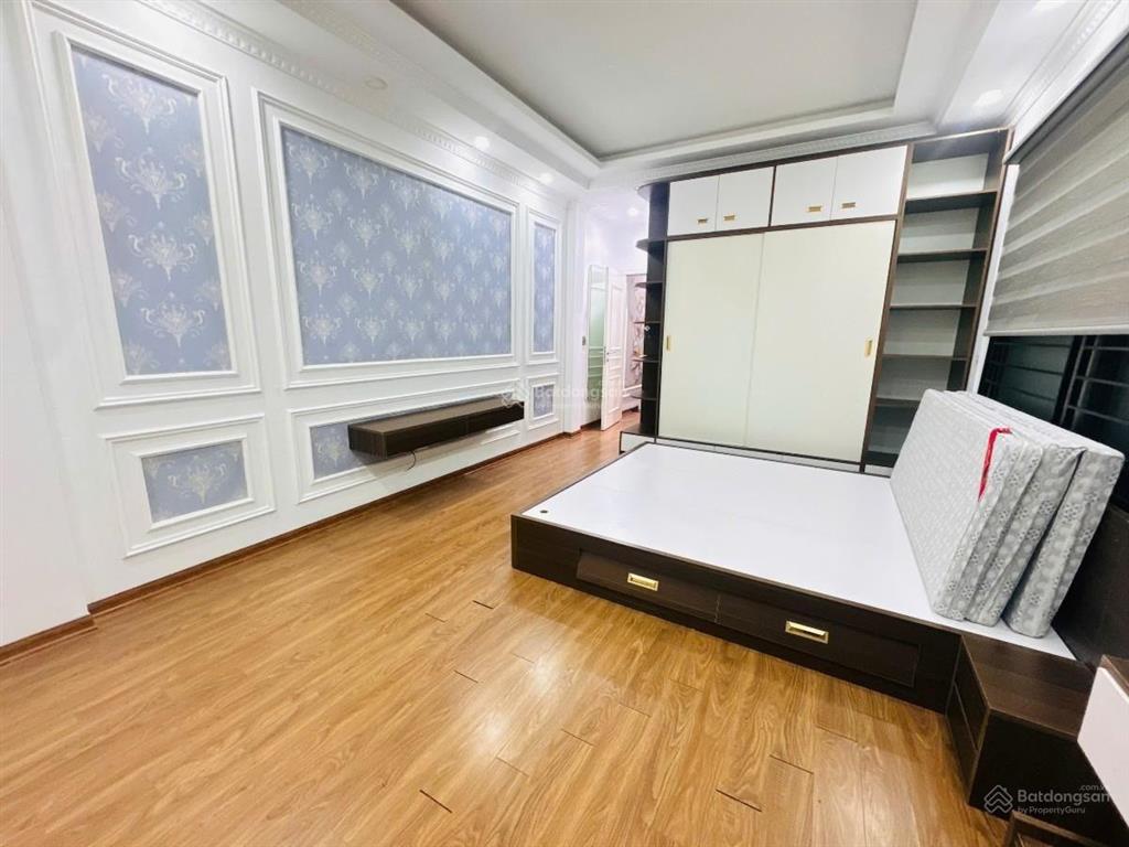 Độc nhất! mỹ đình, 30m2*5t*3 ngủ, căn duy nhất tầm 5 tỷ. dân xây đẹp, sđcc hoa hậu, 1 nhà ra ô tô
