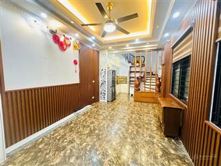 Độc nhất! mỹ đình, 30m2*5t*3 ngủ, căn duy nhất tầm 5 tỷ. dân xây đẹp, sđcc hoa hậu, 1 nhà ra ô tô