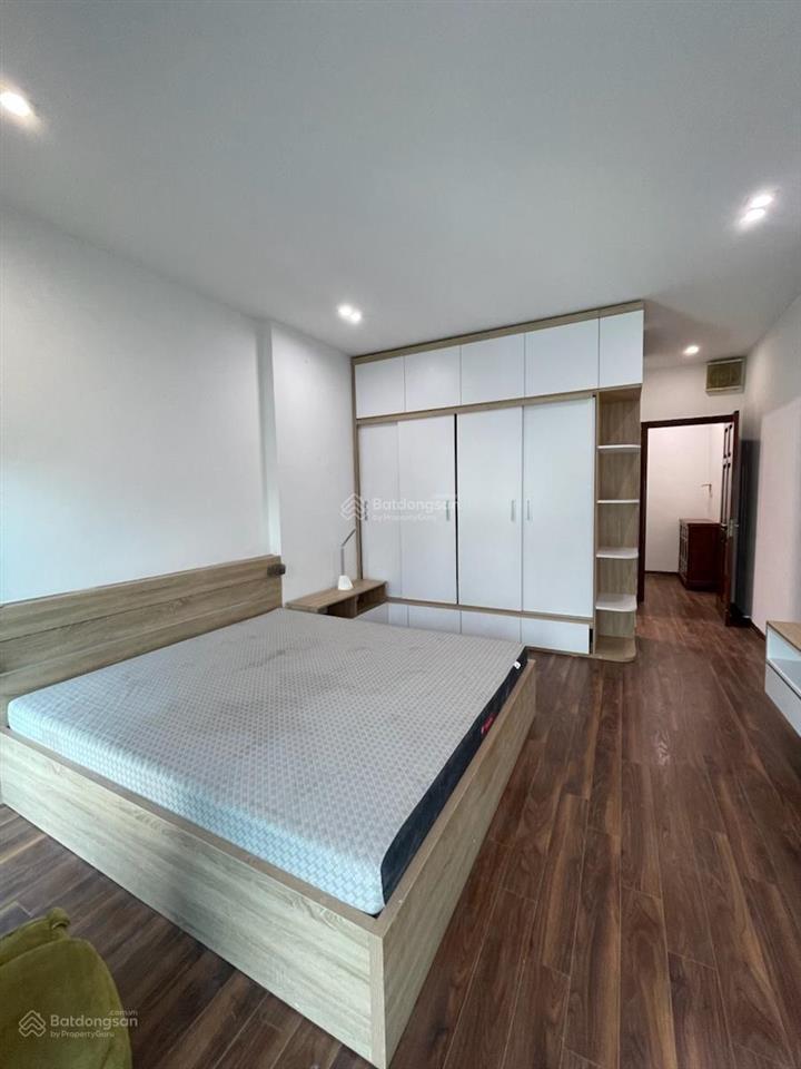 Đột biến! cầu diễn, 32m2 x 5t, dân xây chắc chắn, 1 nhà ra ô tô, sđcc đẹp, hàng xóm cán bộ, 5.1 tỷ