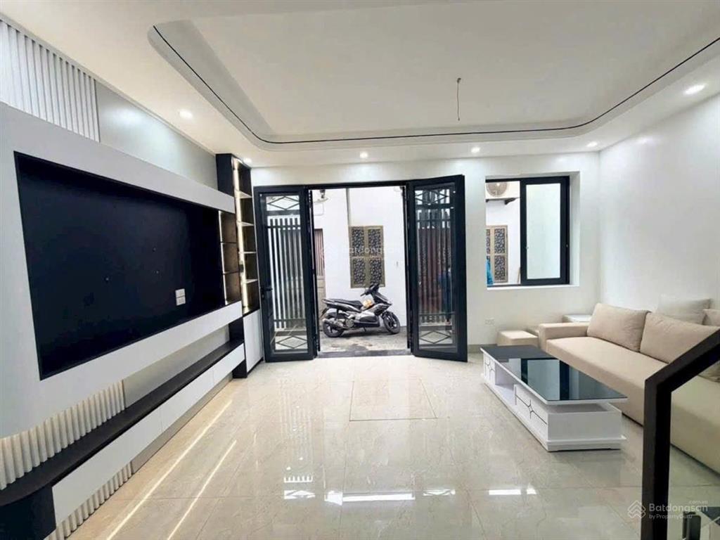 Đột biến! hồ tùng mậu, 38m2, lô góc 2 thoáng, ô tô đỗ cửa, ngõ thông, kinh doanh, chỉ nhỉnh 8 tỷ