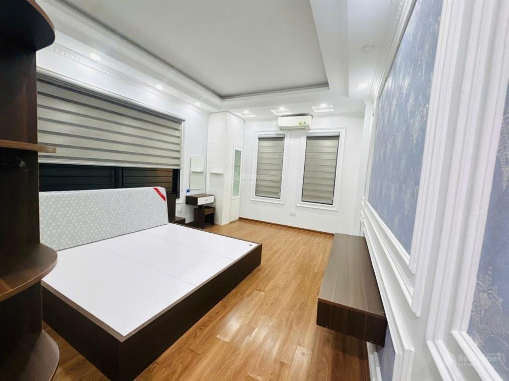 Hot! mỹ đình, 37m2, ô tô đỗ cửa, lô góc 2 thoáng, ngõ thông, kinh doanh, sđcc đẹp, chỉ hơn 8 tỷ
