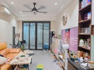 Căn hiếm có! xuân thủy, 30m2 x 2t, gần phố, dân xây chắc chắn, ở ngay, sđcc đẹp, chỉ hơn 5 tỷ tí