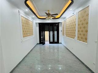 Siêu phẩm! phú diễn, 40m2 x 6t, thang máy, lô góc, kinh doanh, ô tô đỗ cửa, chỉ 8.x tỷ. ko qh