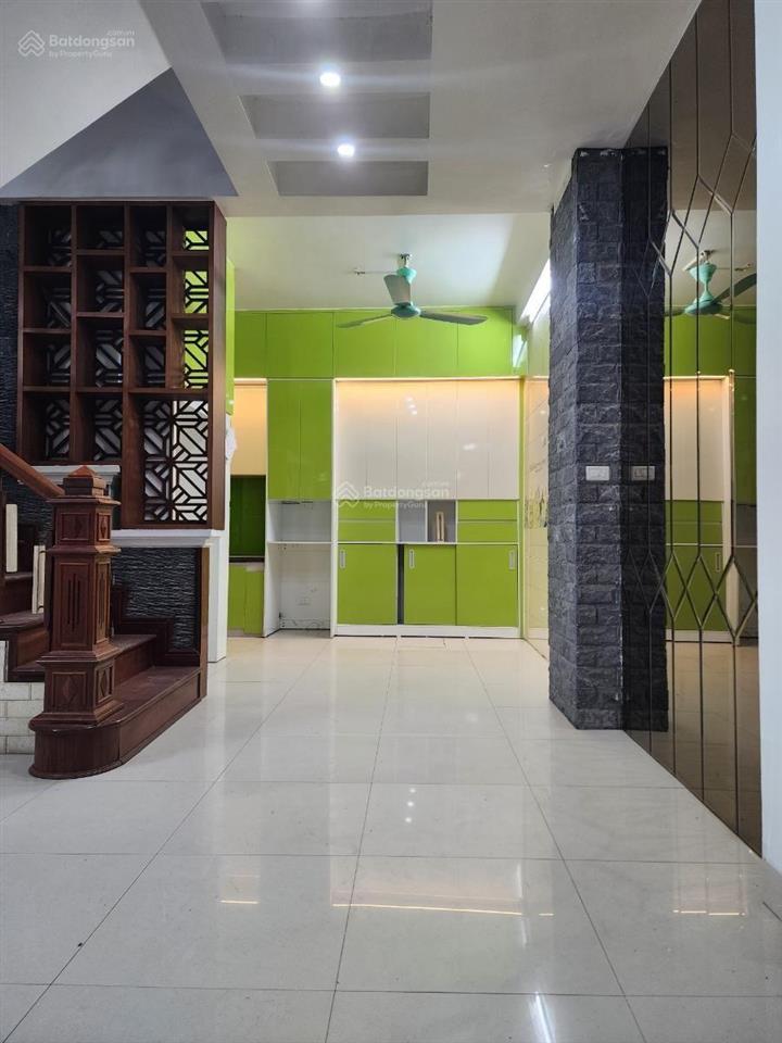 Lãi ngay 1 tỷ! văn trì, nhà đẹp 45m2* 7 phòng, vài bước ra ô tô tránh, tặng full nội thất, ở ngay