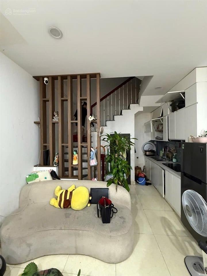 Siêu hiếm! cầu diễn, 35m2 x 5t, ngõ rộng, gần metro, gần phố, gần ô tô, sổ đẹp nở hậu, chỉ 5,99 tỷ