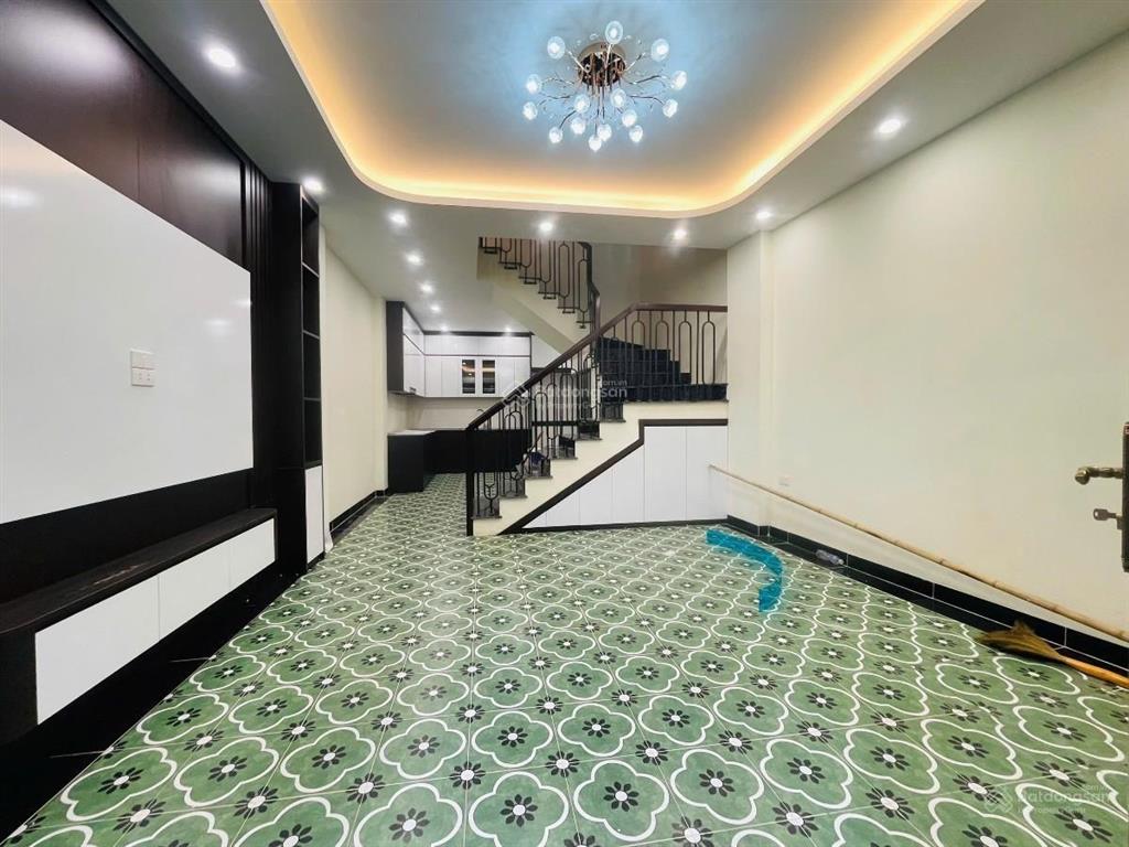 Hot! mai dịch, 39m2 x 5t, mặt ngõ ô tô tránh, dân xây, lô góc, kinh doanh đỉnh, ko qh, chỉ 7.x tỷ