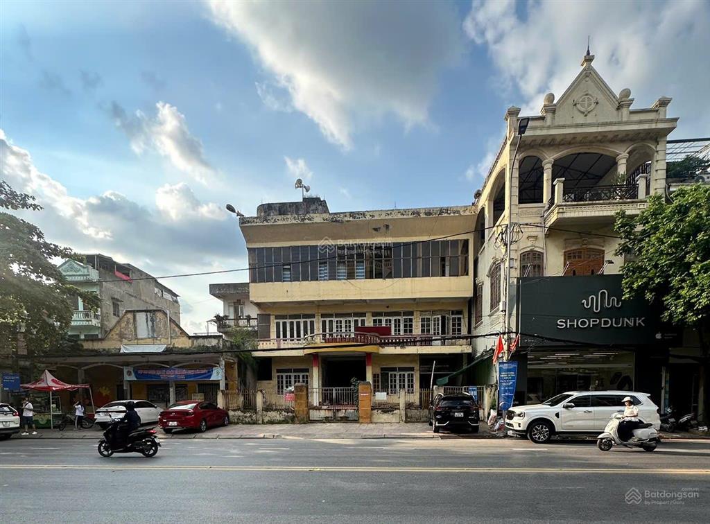Chính chủ cho thuê nhà mặt phố 90m2, 3 tầng tại minh khai, từ sơn, bắc ninh.  0975 952 ***