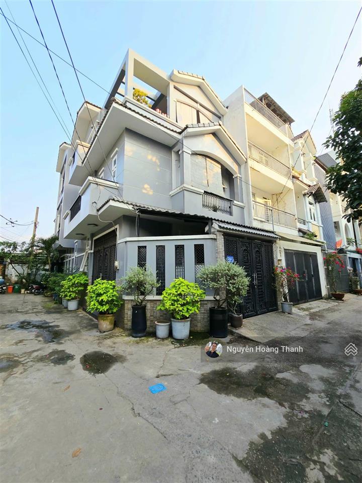 Chính chủ bán biệt thự 2 số quận 2 nguyễn duy trinh ô tô ngủ trong nhà.