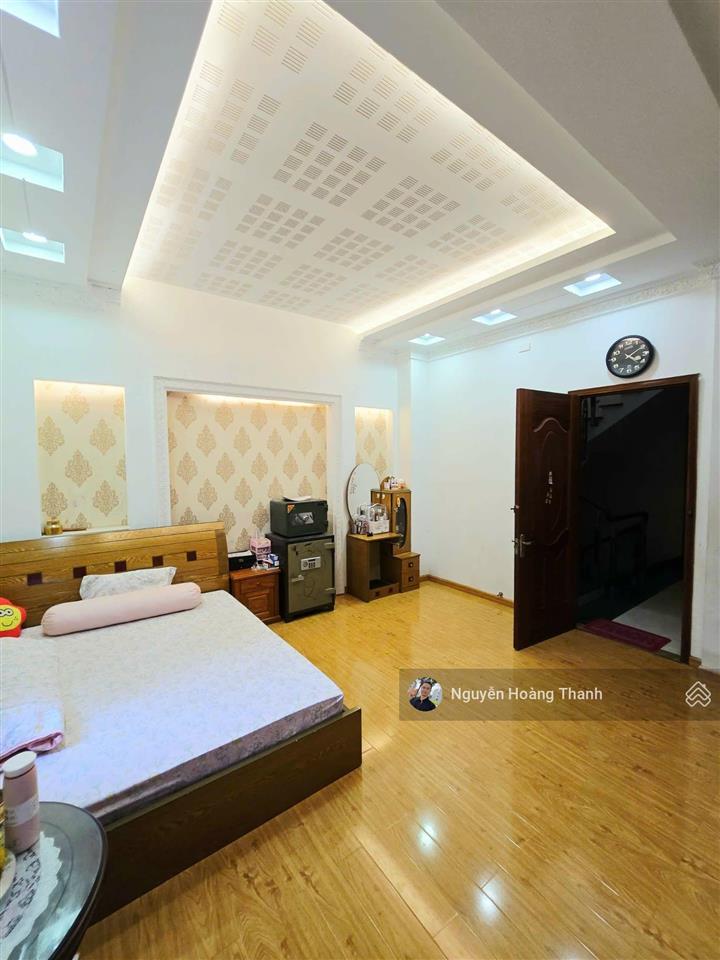 Chính chủ bán biệt thự 2 số quận 2 nguyễn duy trinh ô tô ngủ trong nhà.