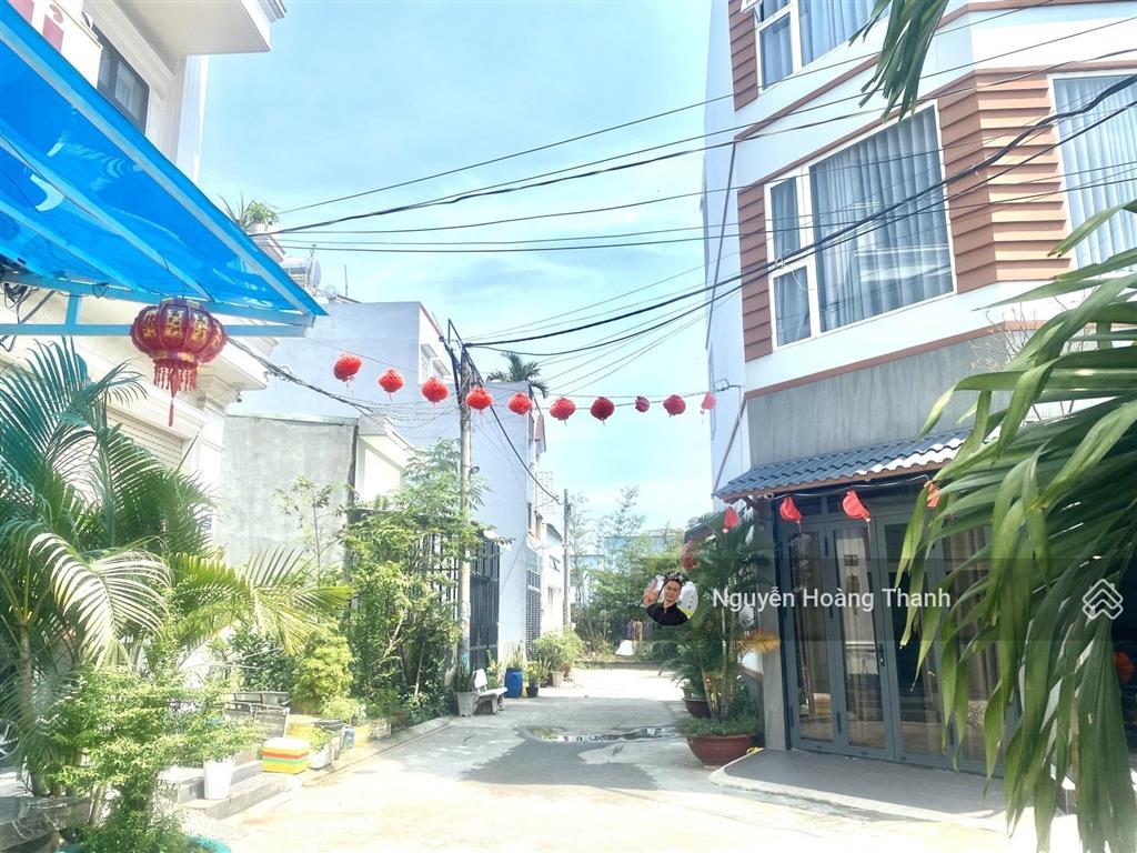 Chính chủ ngộp bank bán gấp nhà phố tại lã xuân oai khu đồng bộ  có dòng tiền 60 triệu/ tháng.