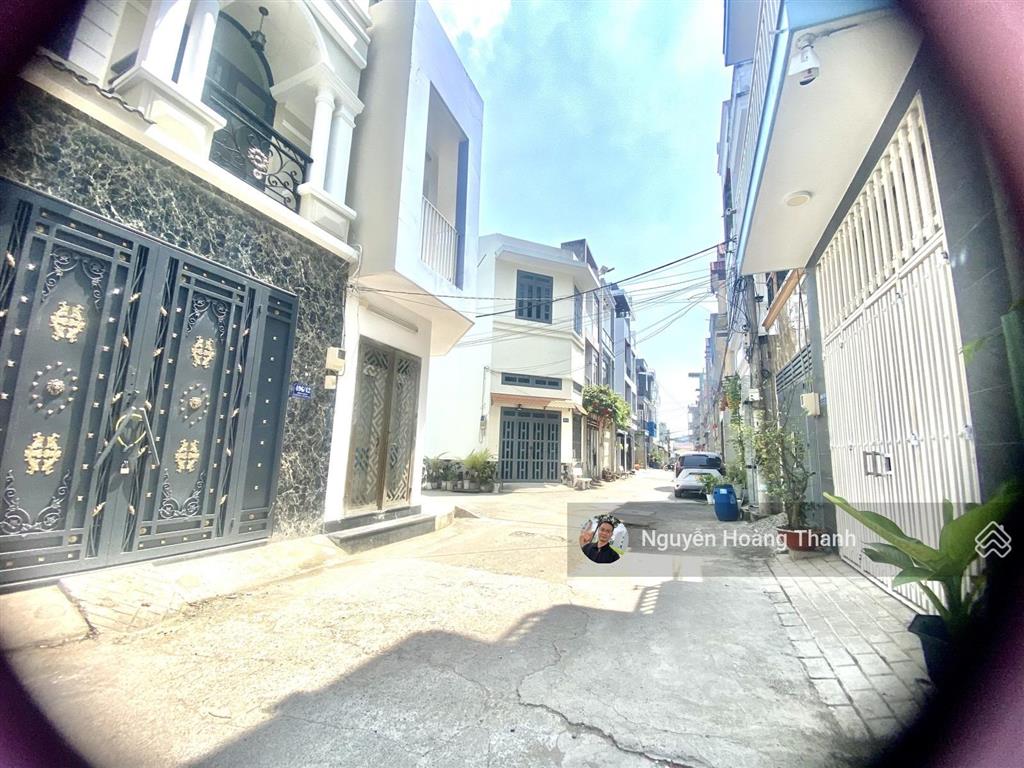 Chính chủ ngộp bank bán gấp nhà phố tại lã xuân oai khu đồng bộ  có dòng tiền 60 triệu/ tháng.