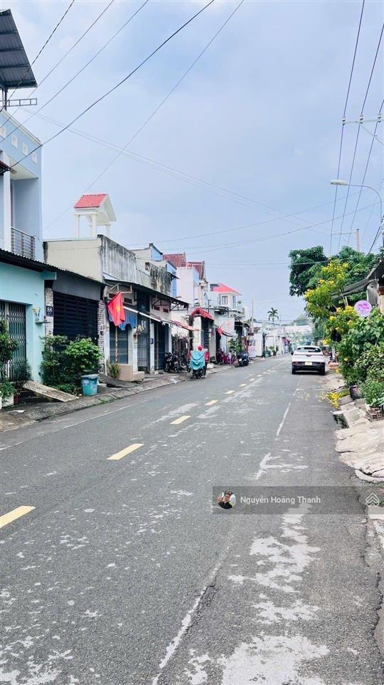 Nhà mới chủ thiện chí bán có dòng tiền 9 triệu, đường 1 cầu ông nhiêu. xe 16 chỗ vào được nhà