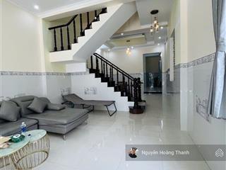 Nhà mới chủ thiện chí bán có dòng tiền 9 triệu, đường 1 cầu ông nhiêu. xe 16 chỗ vào đc nhà