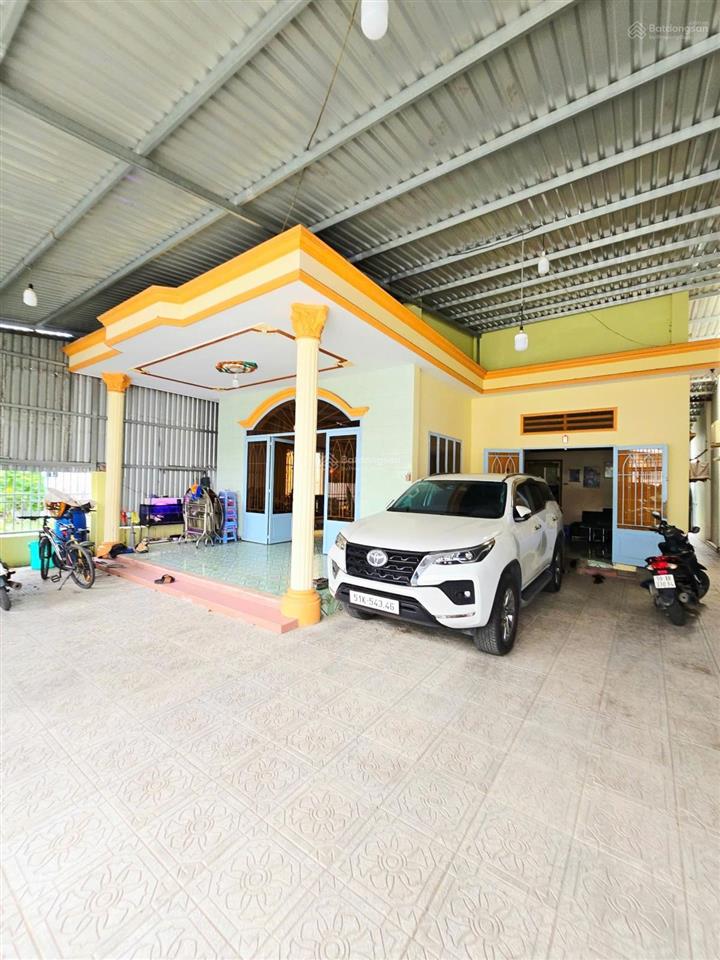 Bán đất vuông như tờ a4 tặng nhà tại trung tâm võ văn hát  phù hợp xây căn hộ dịch vụ cực hời