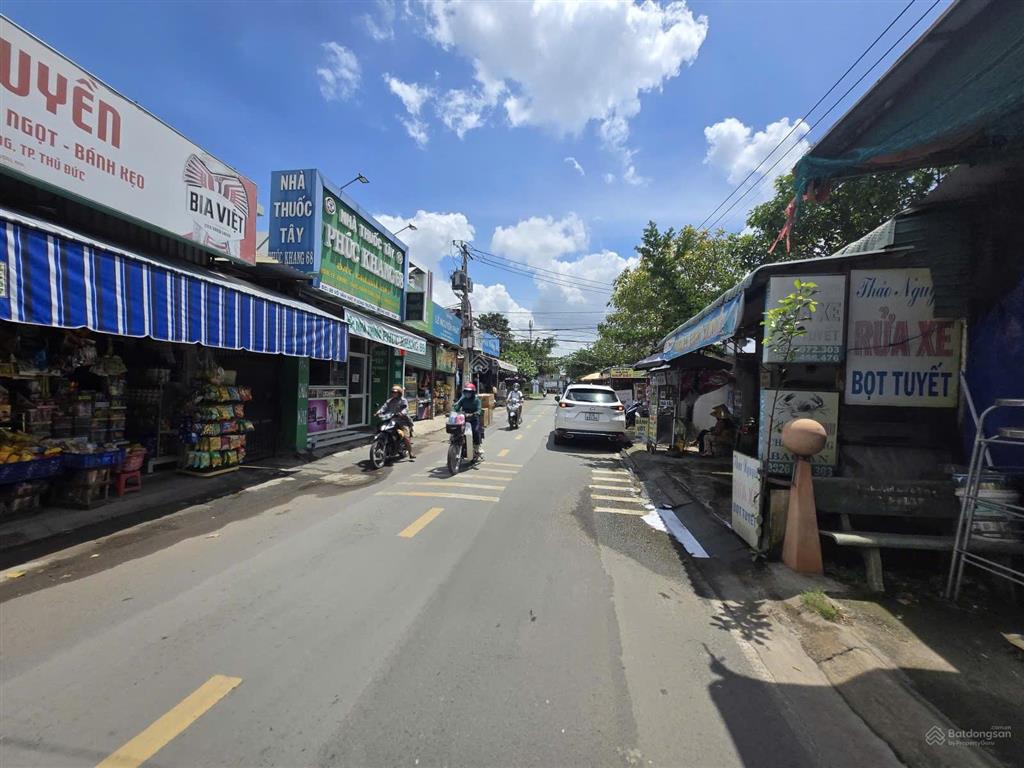 Nhà đẹp kiên cố mặt tiền võ văn hát chủ rất gấp bán nhanh trả nợ