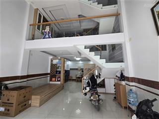 Nhà đẹp kiên cố mặt tiền võ văn hát chủ rất gấp bán nhanh trả nợ