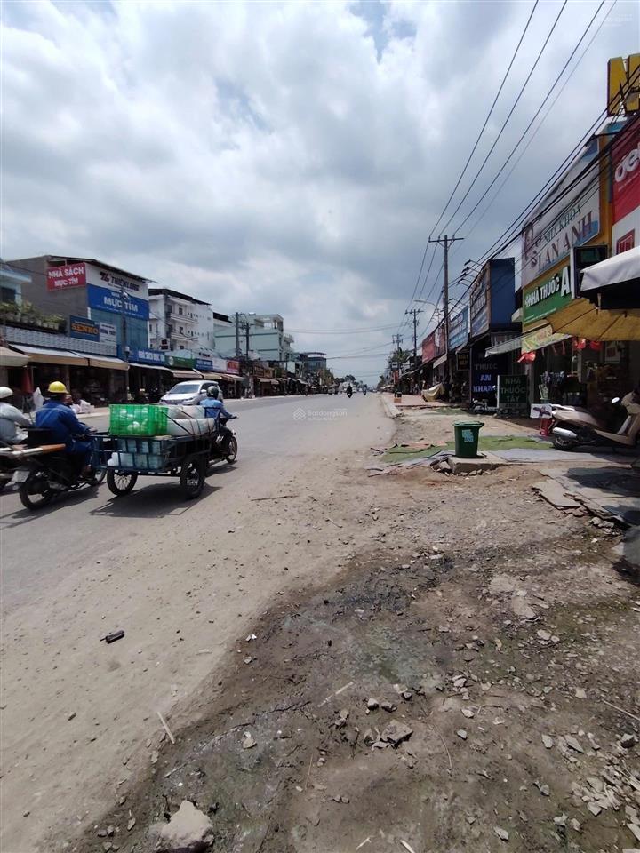 Đất mặt tiền lò lu ngay ngã ba lã xuân oai kinh doanh cho thuê sầm uất nhanh mới kịp