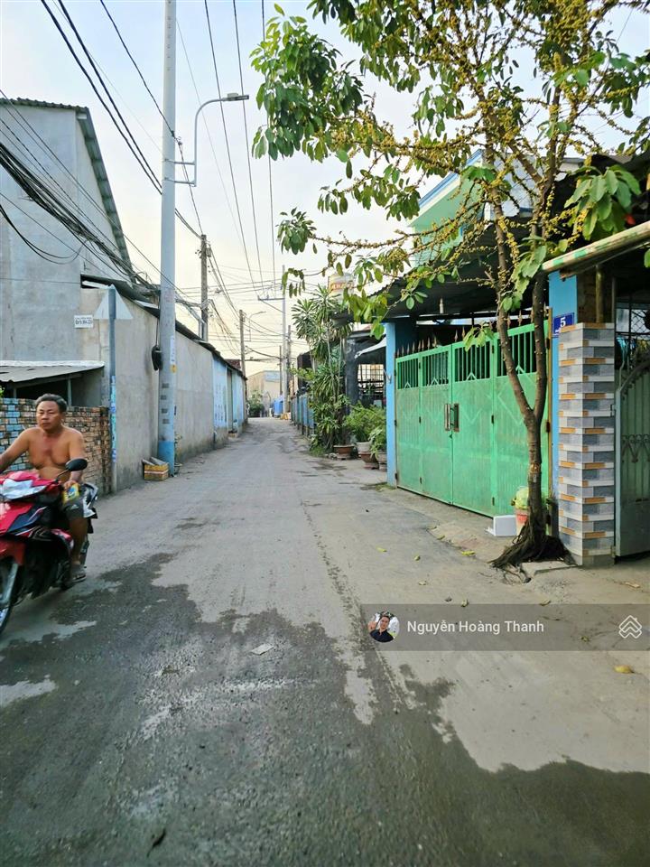 Bán bằng giá đất lời thêm căn nhà kiên cố đường 8 long bình tiềm nănh tăng giá