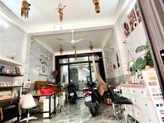 Nhà 6 tầng mt có thang máy đ.trương thị hoa, p.tth, q12, dt 74,8m2 (4,3mx17m).đường 12m, 10,5tỷ