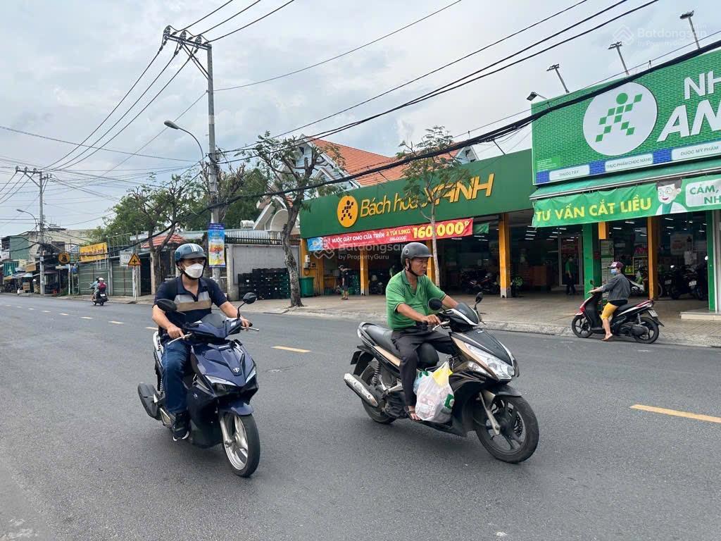 Nhà 2 tầng mặt tiền đường trần thị cờ, p. thới an, quận 12, dt 113m2 (4,5mx23m). đường 10m, 8,7tỷ