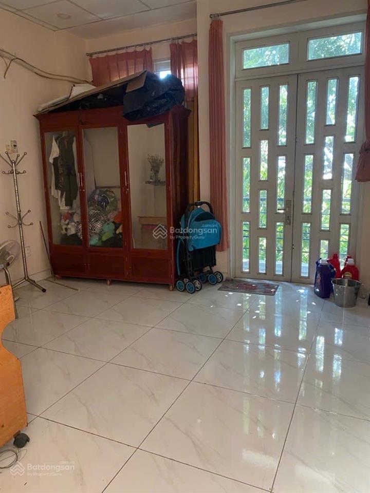 Nhà 3 tầng đường lê văn khương, phường hiệp thành, quận 12, dt 65m2 (4mx15,6m). hẻm xe hơi, 6tỷ.