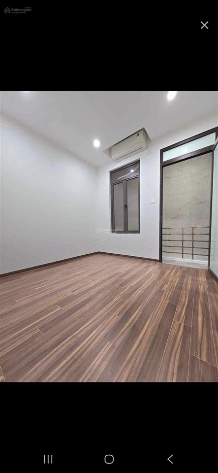 Bán nhà phố nhân huệ ô tô vào nhà, kinh doanh tốt nhà ròng tiền 35m 5tầng mt4,1m ở và cho thuê được