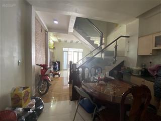 Bán gấp nhà đường 19 sau lưng gigamall thủ đức giá 1tỷ690 nhà shr nhà đẹp ở liền