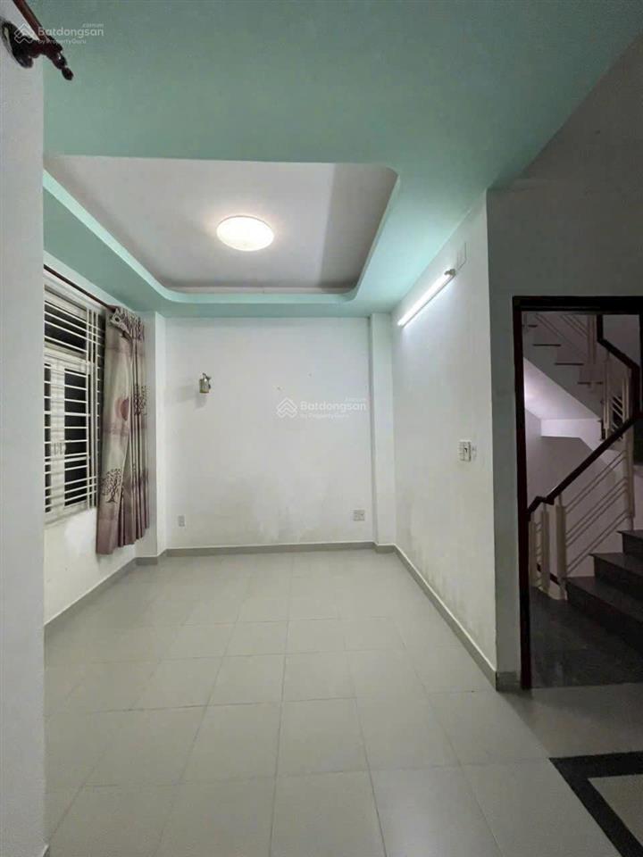 Bán gấp định cư nhật, nhà ở đường dương quảng hàm  50m2, 1,799 tỷ, nhà đẹp, nội thất đầy đủ