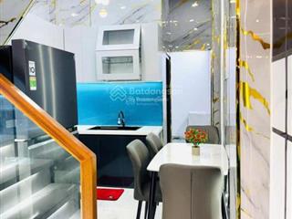 Cần bán gấp nhà đường hồng lạc tân bình, thuận tiện di chuyển, full nội thất, dọn ở ngay
