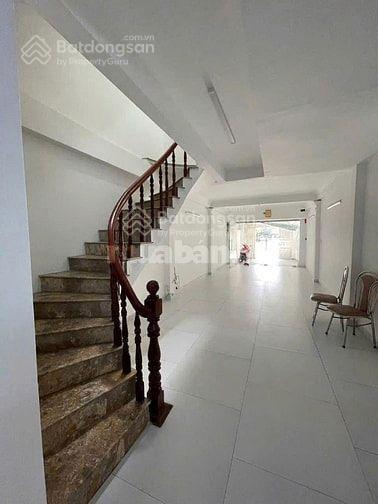 * bán gấp nhà phạm phú thứ tân bình, 1 tỷ 950, full nội thất, thuận tiện di chuyển các quận