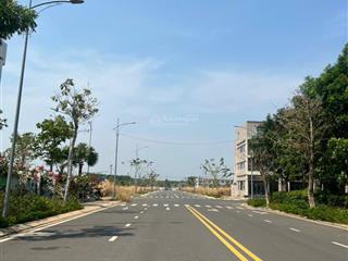 Thanh lí gấp 100m2 trong khu gem sky world, 1ty770 sổ sẵn, gặp chủ thương lượng!