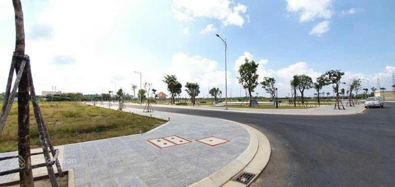Đất trung tâm kinh doanh thành phố đồng nai! 100m2 sổ sẵn chỉ hơn 10tr/m2! đầu tư lời ngay 200tr