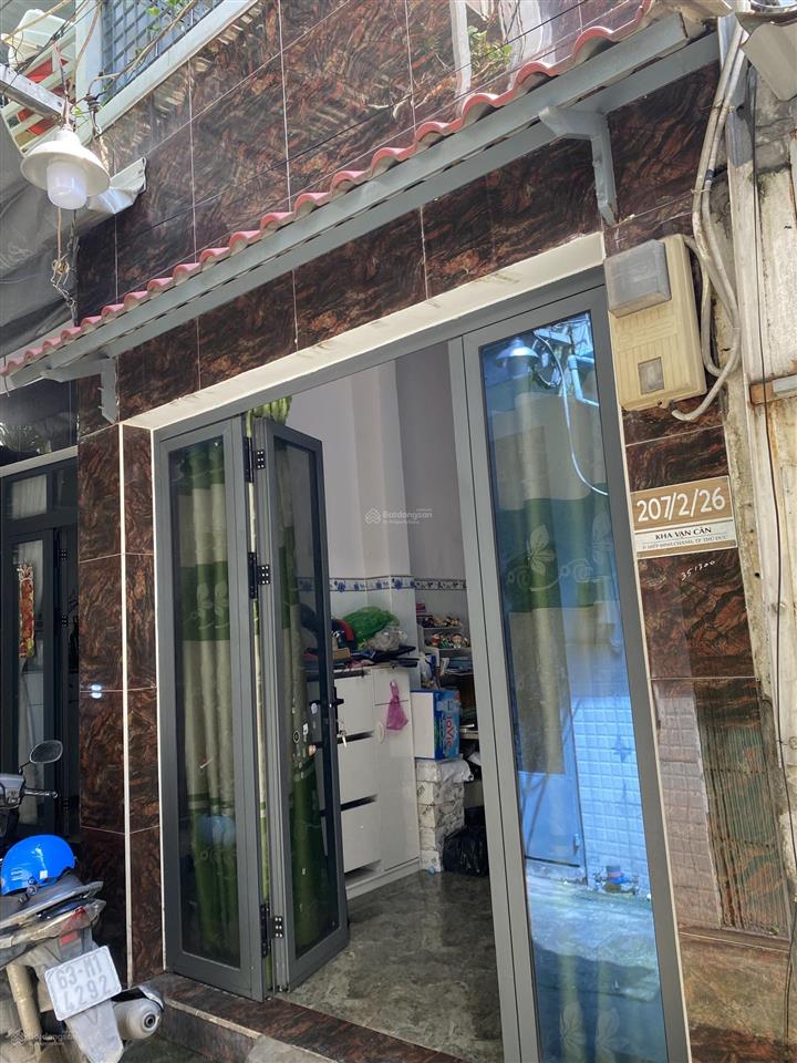Bán nhà đối diện siêu thị giga mall thủ đức, ngay khu trung tâm